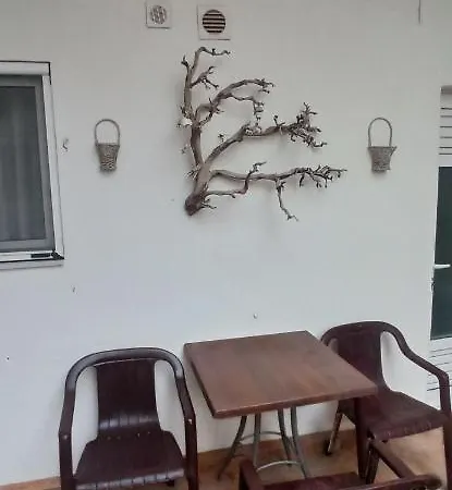 Windy Place Hotel 2*